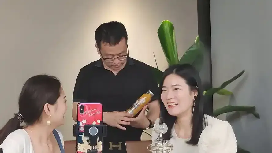 moon直播网站用户头像展示